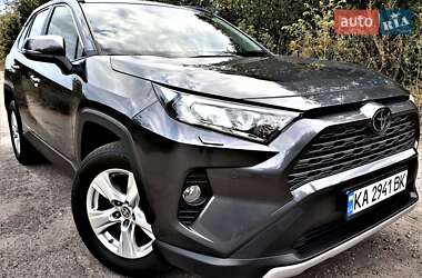 Позашляховик / Кросовер Toyota RAV4 2020 в Білій Церкві