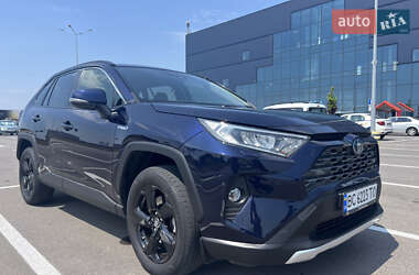 Внедорожник / Кроссовер Toyota RAV4 2021 в Львове
