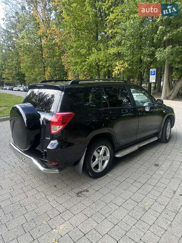 Внедорожник / Кроссовер Toyota RAV4 2008 в Львове