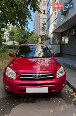 Позашляховик / Кросовер Toyota RAV4 2006 в Києві