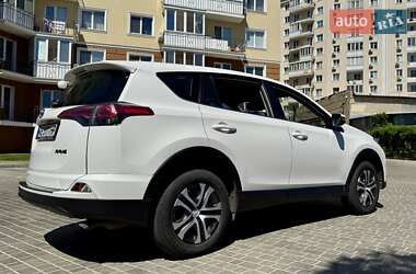 Внедорожник / Кроссовер Toyota RAV4 2016 в Одессе
