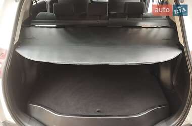 Внедорожник / Кроссовер Toyota RAV4 2013 в 