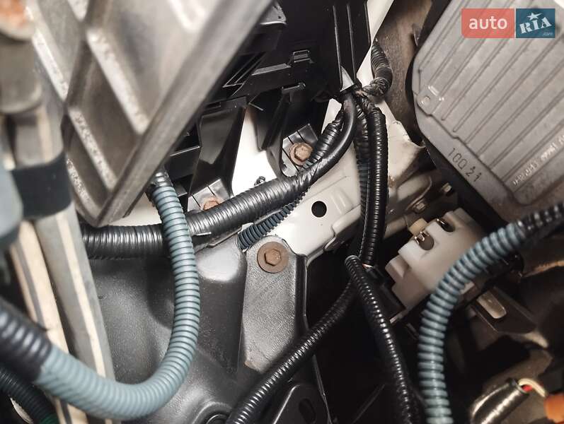 Позашляховик / Кросовер Toyota RAV4 2013 в Одесі