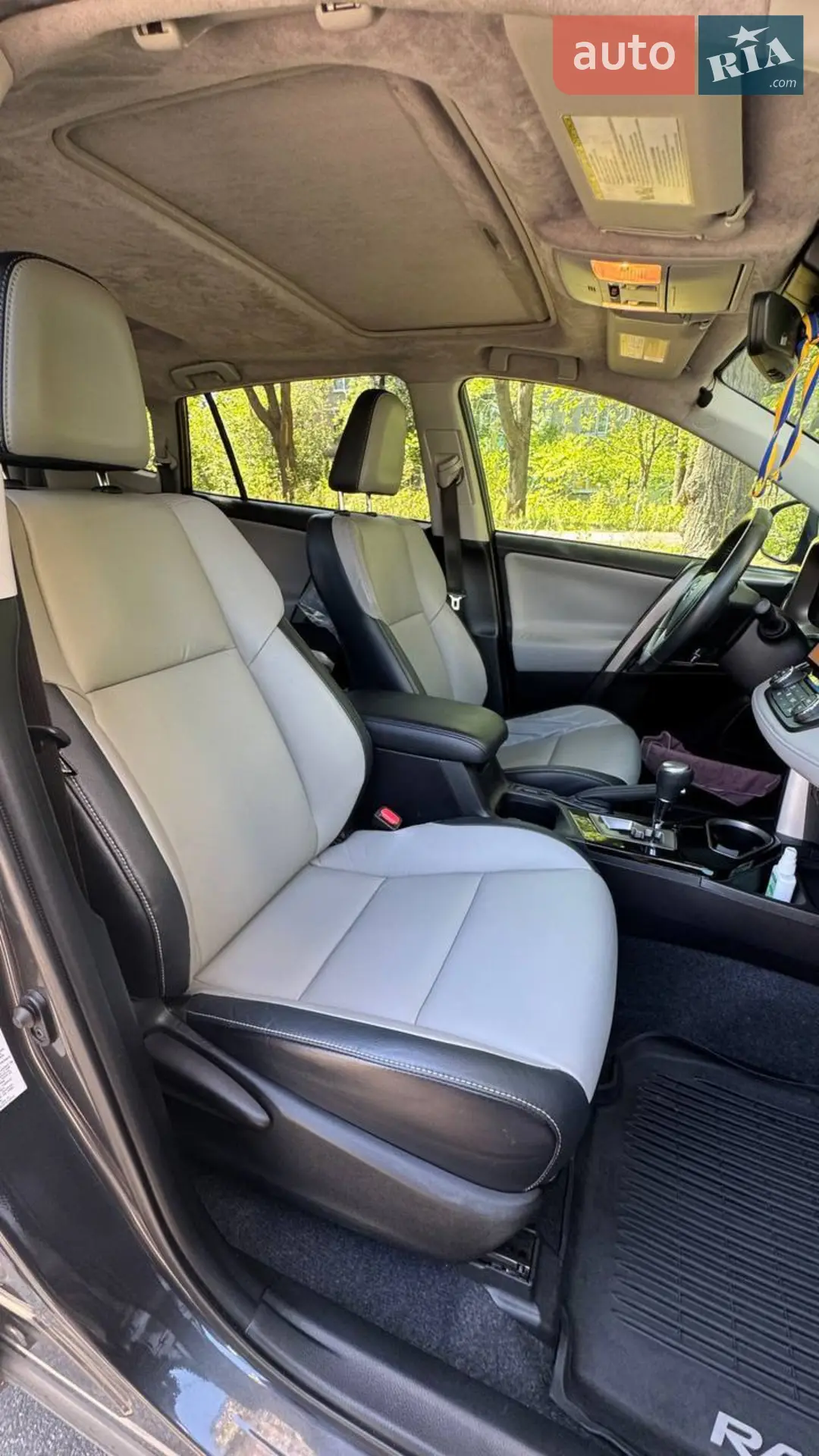 2017 Toyota RAV 4 - мініатюра 5