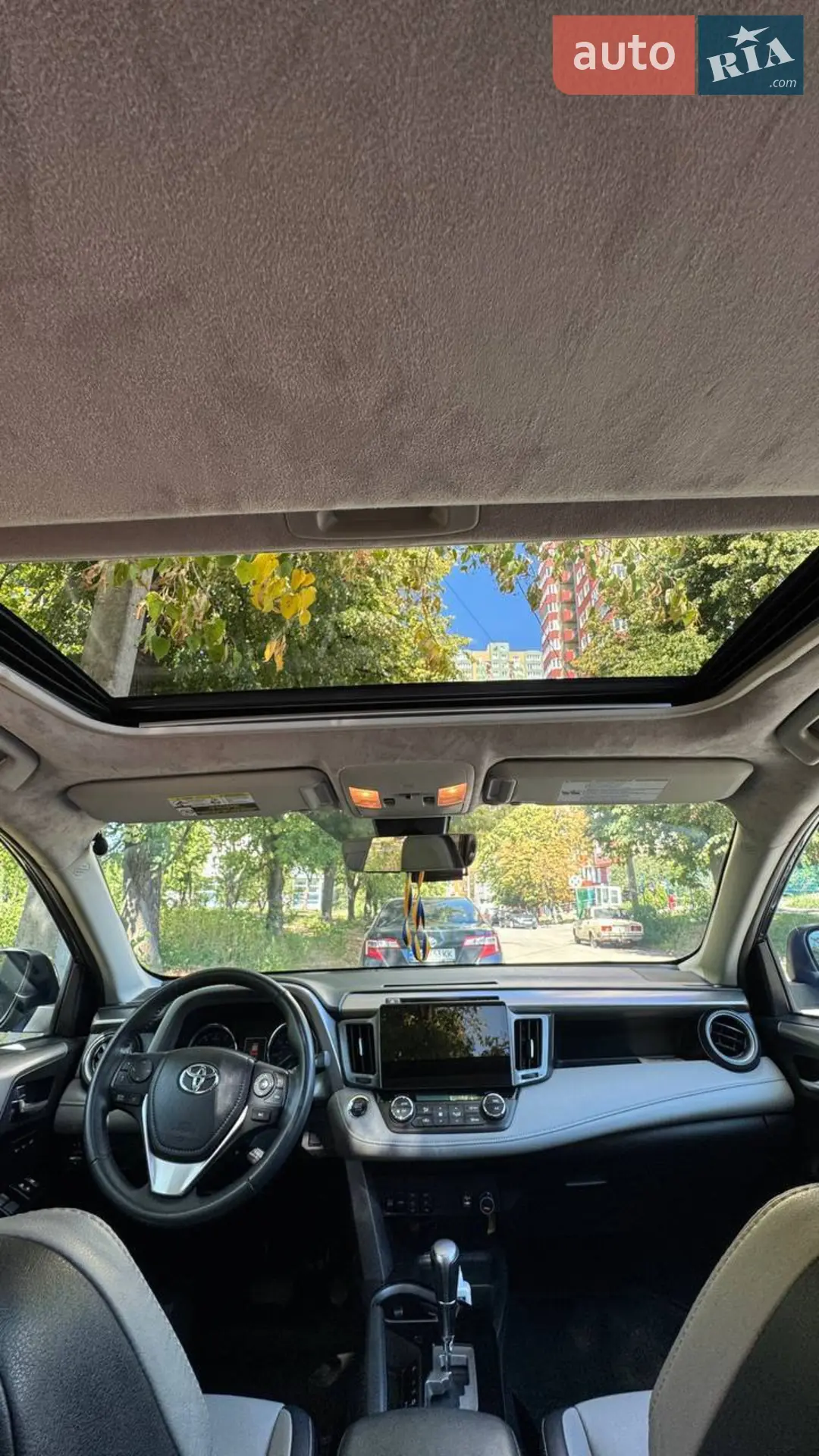 2017 Toyota RAV 4 - мініатюра 8