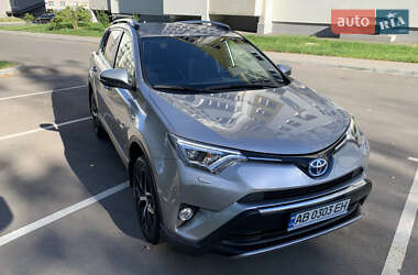 Позашляховик / Кросовер Toyota RAV4 2017 в  фото 16 Позашляховик / Кросовер Toyota RAV4 2017 в