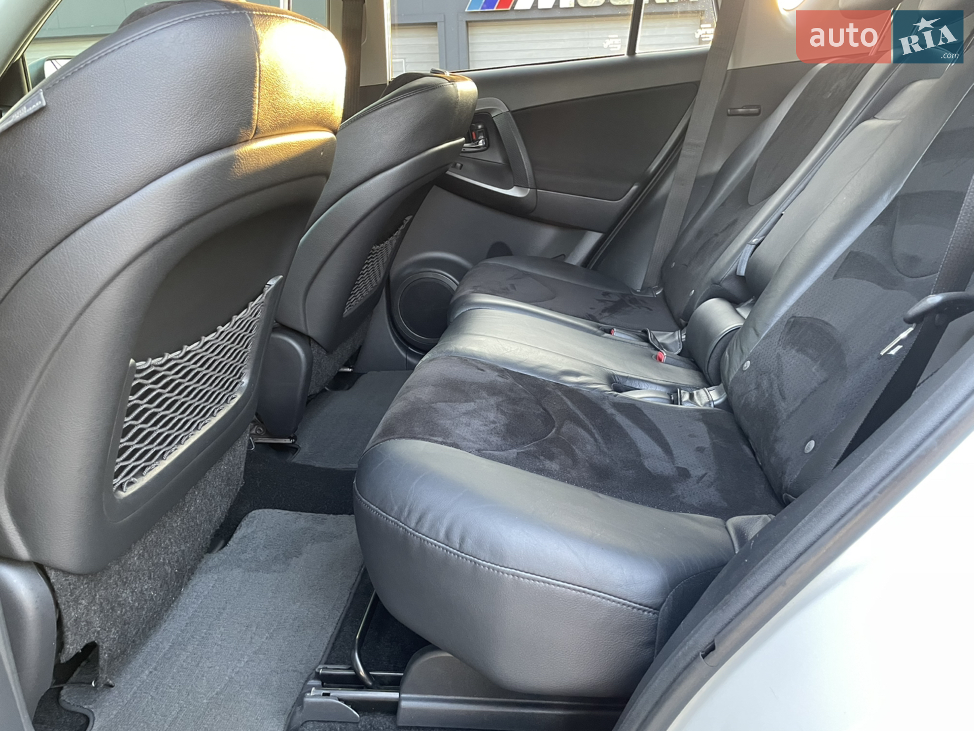 2011 Toyota RAV 4 - мініатюра 20