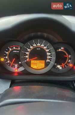 Позашляховик / Кросовер Toyota RAV4 2006 в Павлограді