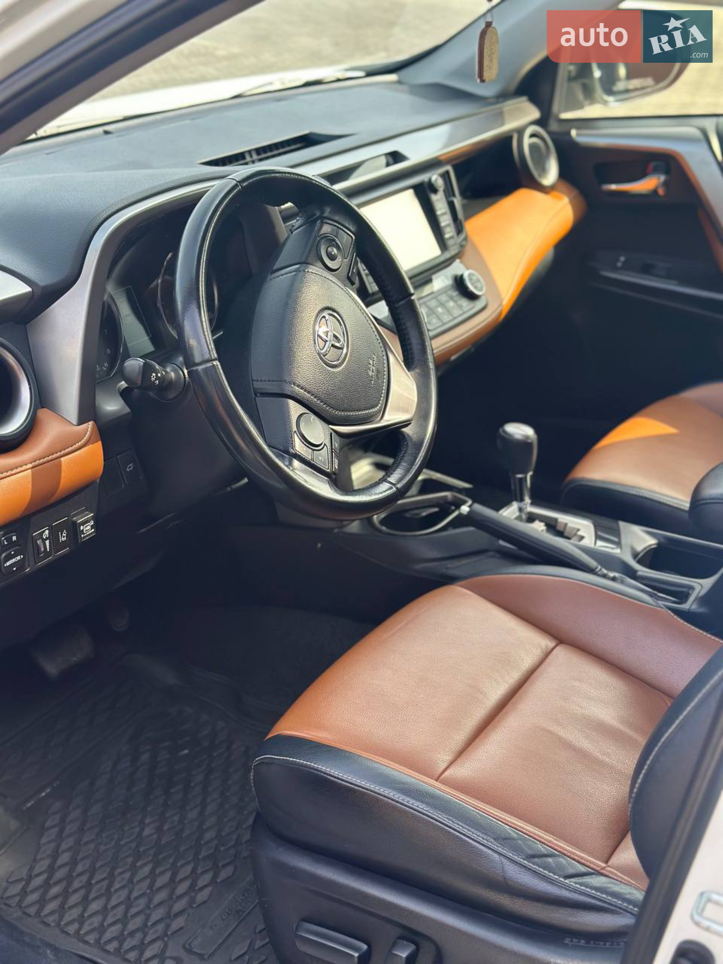 2016 Toyota RAV 4 - мініатюра 7