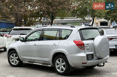 Внедорожник / Кроссовер Toyota RAV4 2007 в 