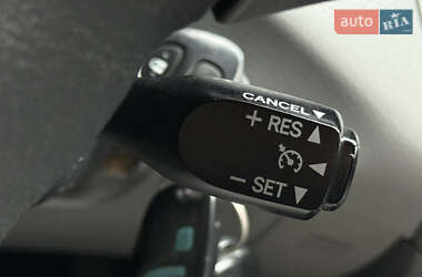 Внедорожник / Кроссовер Toyota RAV4 2007 в 