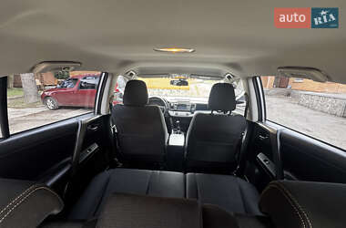 Позашляховик / Кросовер Toyota RAV4 2013 в Ромнах
