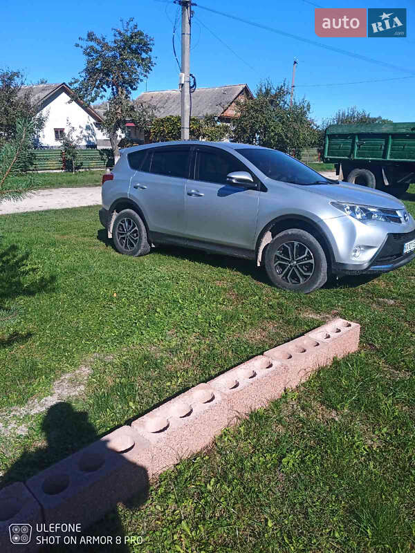 Toyota RAV4 2013
