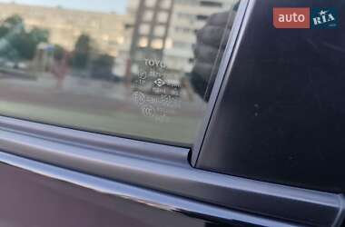 Внедорожник / Кроссовер Toyota RAV4 2007 в 