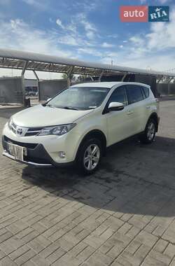 Toyota RAV4 2013