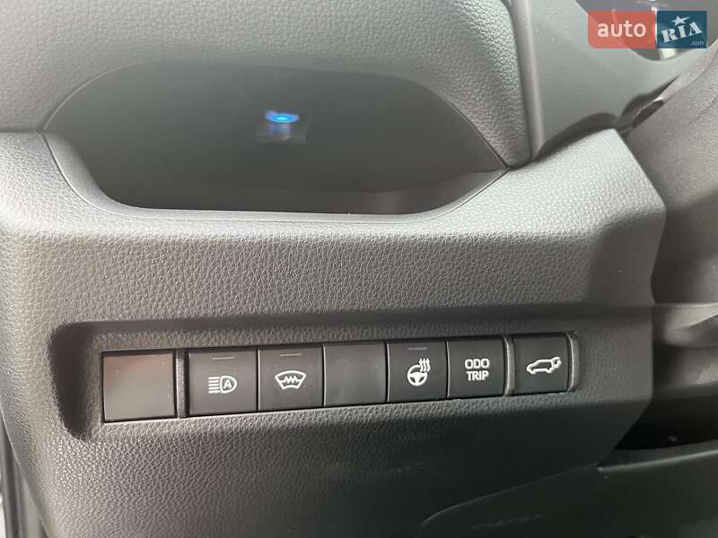 Внедорожник / Кроссовер Toyota RAV4 2024 в Киеве фото 18 Внедорожник / Кроссовер Toyota RAV4 2024 в Киеве