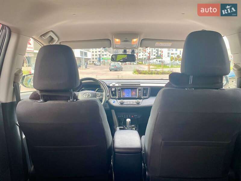 Внедорожник / Кроссовер Toyota RAV4 2018 в Виннице