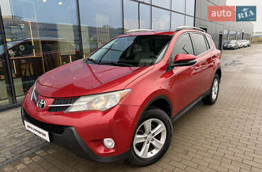 Позашляховик / Кросовер Toyota RAV4 2014 в Києві