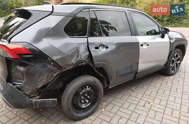 Позашляховик / Кросовер Toyota RAV4 2020 в  фото 33 Позашляховик / Кросовер Toyota RAV4 2020 в