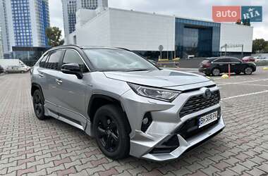Внедорожник / Кроссовер Toyota RAV4 2021 в Одессе
