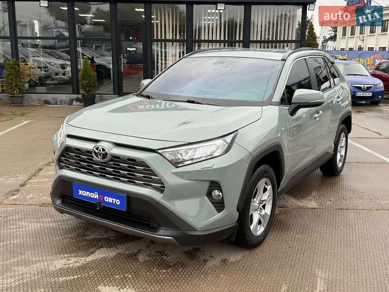 Toyota RAV4 2019