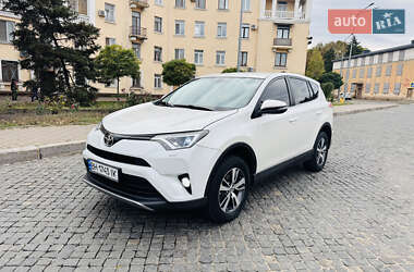 Позашляховик / Кросовер Toyota RAV4 2017 в Чорноморську