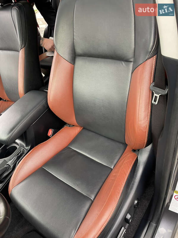 Внедорожник / Кроссовер Toyota RAV4 2014 в Днепре фото 42 Внедорожник / Кроссовер Toyota RAV4 2014 в Днепре
