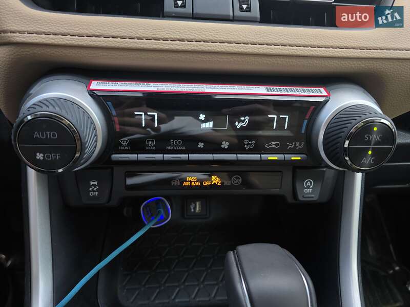 Внедорожник / Кроссовер Toyota RAV4 2024 в Киеве фото 26 Внедорожник / Кроссовер Toyota RAV4 2024 в Киеве