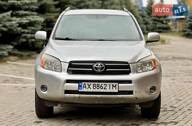 Внедорожник / Кроссовер Toyota RAV4 2006 в Харькове
