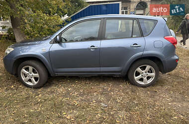 Внедорожник / Кроссовер Toyota RAV4 2006 в Славянске