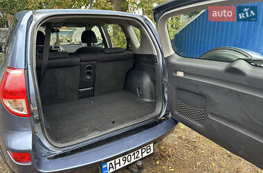Внедорожник / Кроссовер Toyota RAV4 2006 в 