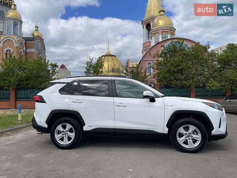 Внедорожник / Кроссовер Toyota RAV4 2020 в Буче фото 5 Внедорожник / Кроссовер Toyota RAV4 2020 в Буче