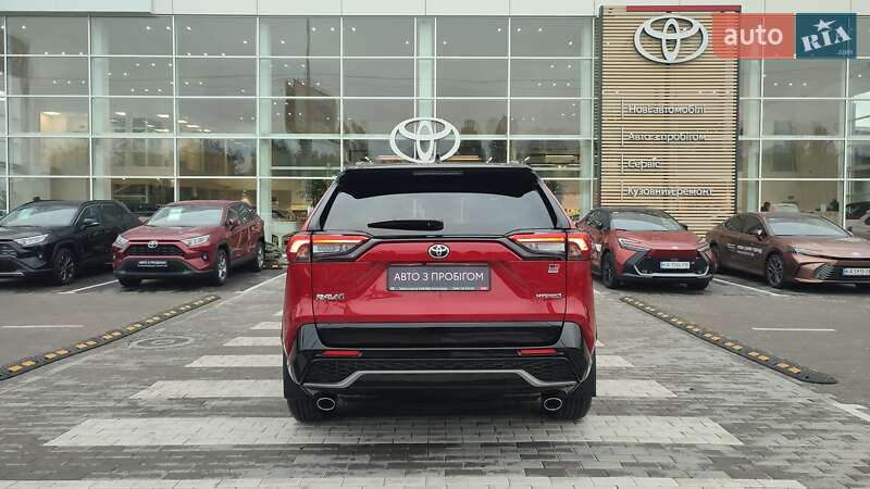 Внедорожник / Кроссовер Toyota RAV4 2023 в Киеве