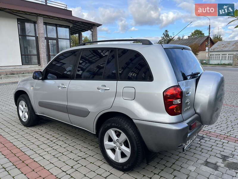 Внедорожник / Кроссовер Toyota RAV4 2004 в Ивано-Франковске фото 7 Внедорожник / Кроссовер Toyota RAV4 2004 в Ивано-Франковске