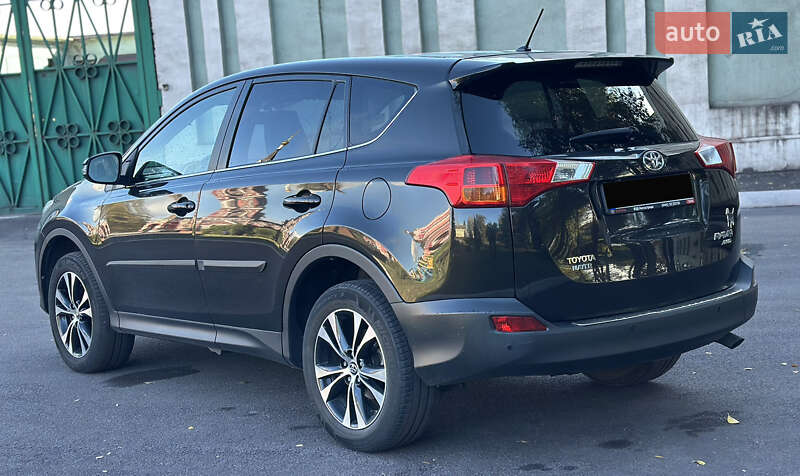 Внедорожник / Кроссовер Toyota RAV4 2014 в Днепре