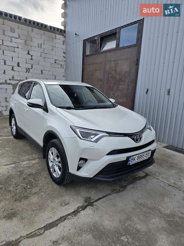 Внедорожник / Кроссовер Toyota RAV4 2017 в Костополе фото 34 Внедорожник / Кроссовер Toyota RAV4 2017 в Костополе