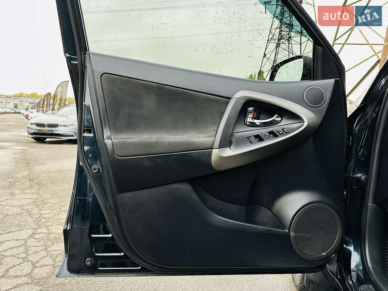 Внедорожник / Кроссовер Toyota RAV4 2010 в Харькове фото 16 Внедорожник / Кроссовер Toyota RAV4 2010 в Харькове