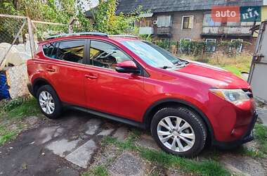 Внедорожник / Кроссовер Toyota RAV4 2015 в 