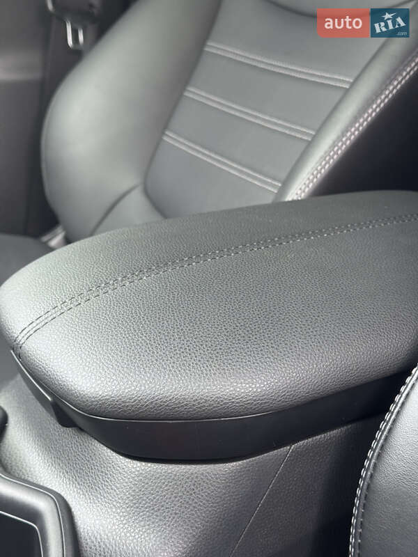 Внедорожник / Кроссовер Toyota RAV4 2023 в Одессе фото 19 Внедорожник / Кроссовер Toyota RAV4 2023 в Одессе