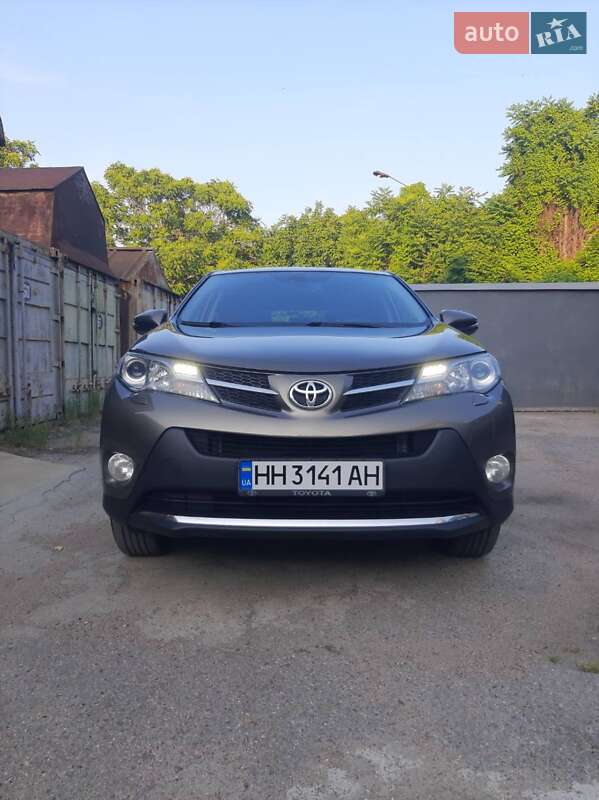 Внедорожник / Кроссовер Toyota RAV4 2013 в Одессе фото 6 Внедорожник / Кроссовер Toyota RAV4 2013 в Одессе