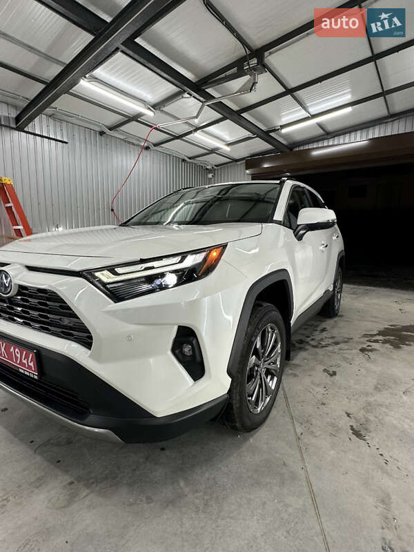 Toyota RAV4 2022