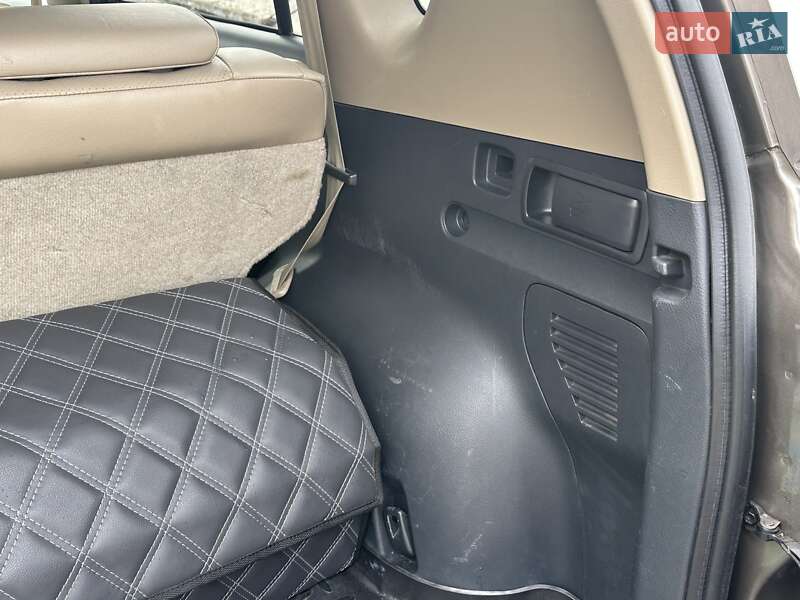 Внедорожник / Кроссовер Toyota RAV4 2009 в Сумах