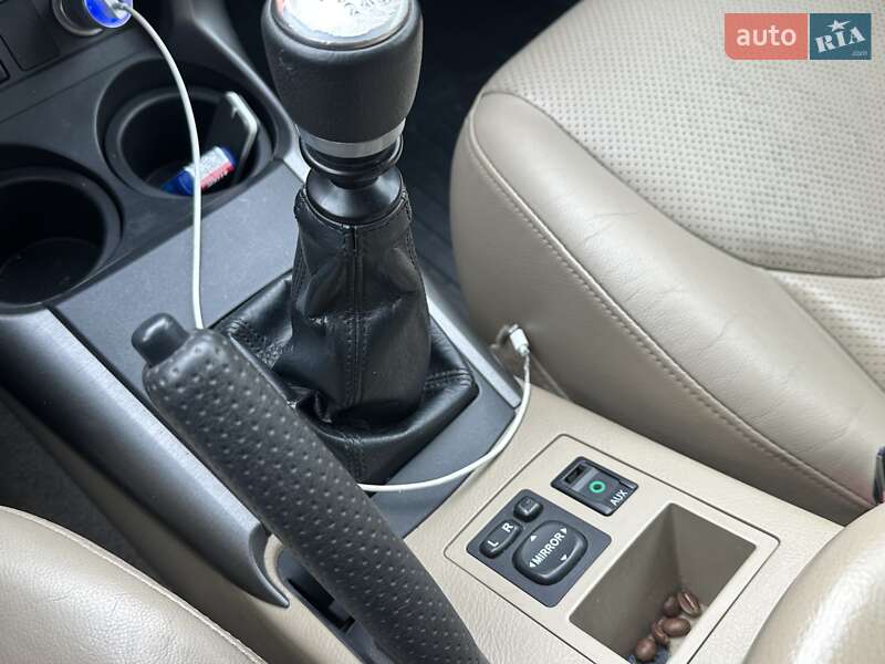 Внедорожник / Кроссовер Toyota RAV4 2009 в Сумах