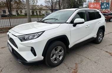Toyota RAV4 2025