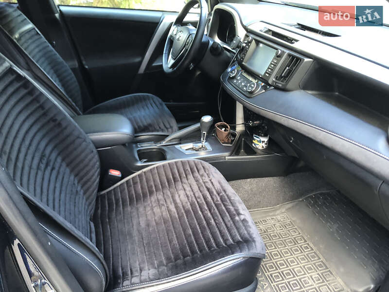 Внедорожник / Кроссовер Toyota RAV4 2018 в Николаеве фото 12 Внедорожник / Кроссовер Toyota RAV4 2018 в Николаеве