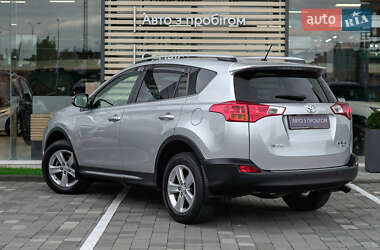 Позашляховик / Кросовер Toyota RAV4 2013 в  фото 2 Позашляховик / Кросовер Toyota RAV4 2013 в
