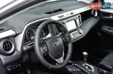 Позашляховик / Кросовер Toyota RAV4 2013 в  фото 17 Позашляховик / Кросовер Toyota RAV4 2013 в