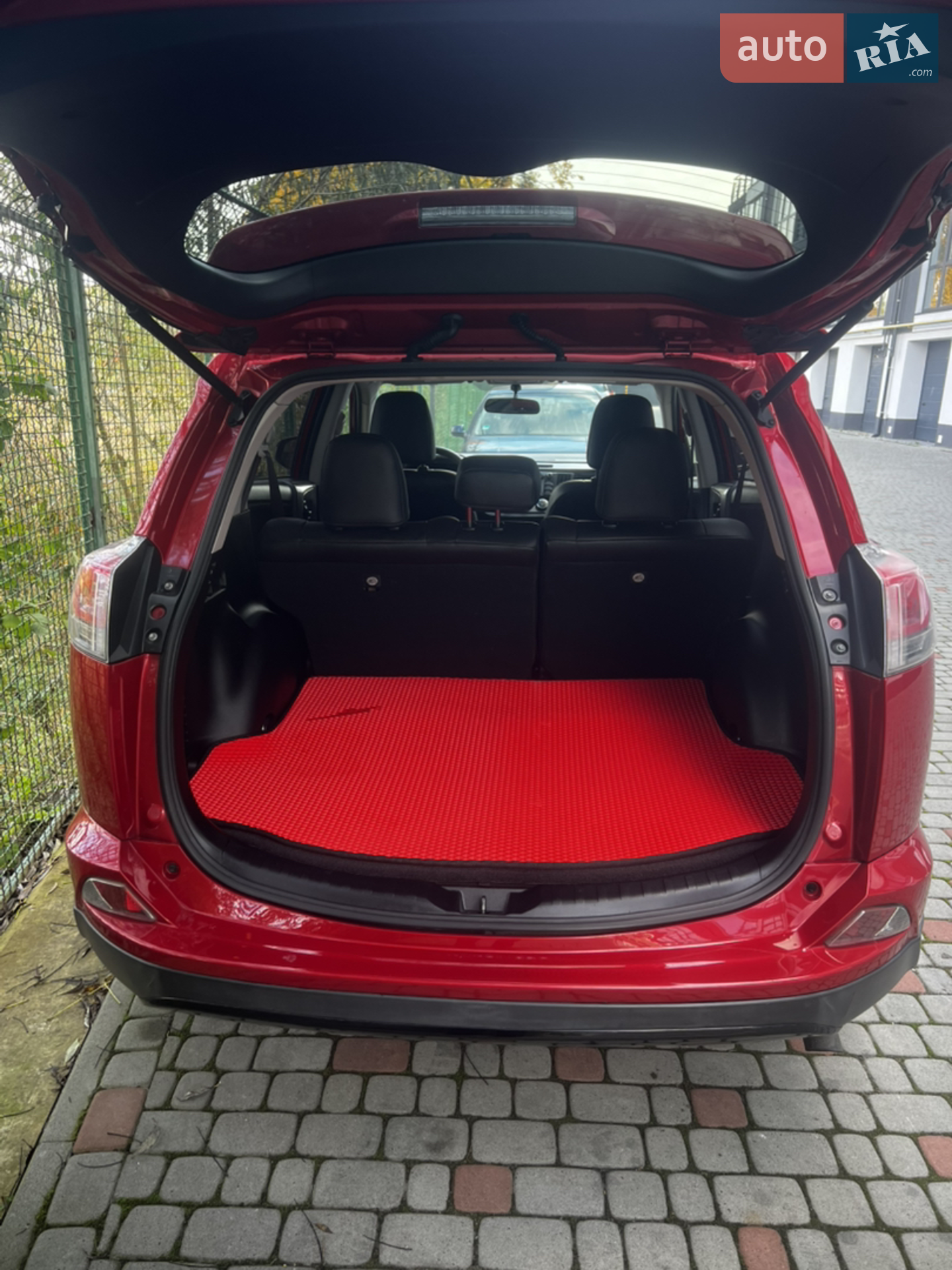 2016 Toyota RAV 4 - мініатюра 8