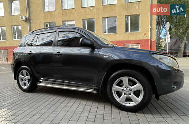 Позашляховик / Кросовер Toyota RAV4 2010 в 