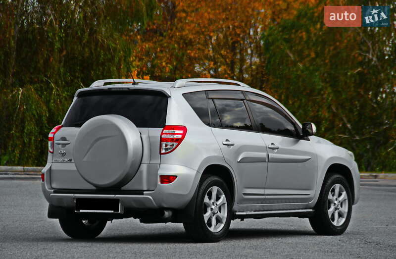 Позашляховик / Кросовер Toyota RAV4 2011 в Дніпрі фото 3 Позашляховик / Кросовер Toyota RAV4 2011 в Дніпрі